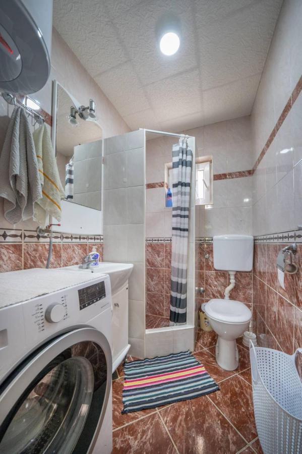 Apartments Zeko Donji Morinj Extérieur photo